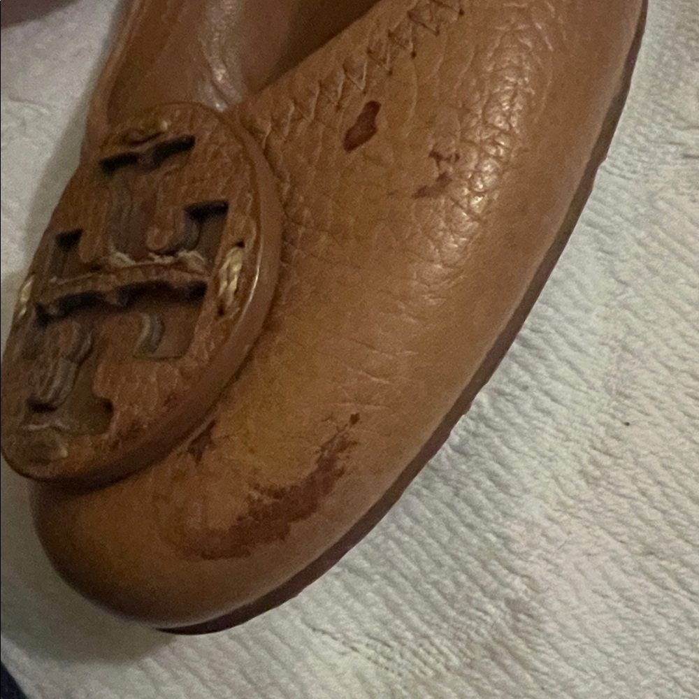 Tory Burch Tan Leather Logo Ballet Flats - Picture 8 of 8
